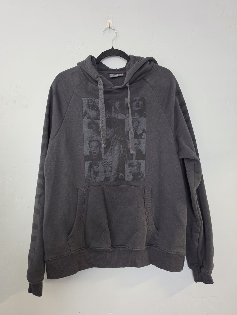 Taylor Swift Eras Tour Black Graphic Hoodie Sweatshirt Small